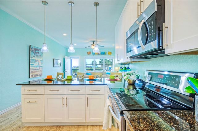 700 Island Retreat 47, Port Aransas, TX 78373