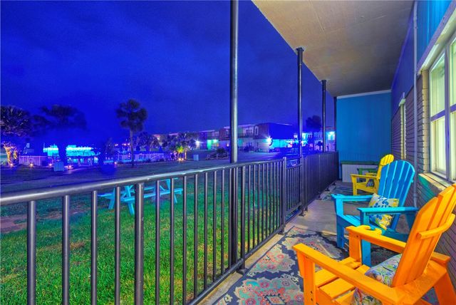 700 Island Retreat 47, Port Aransas, TX 78373