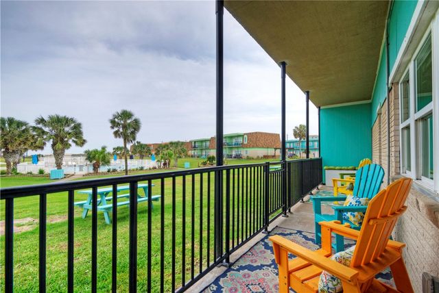 700 Island Retreat 47, Port Aransas, TX 78373