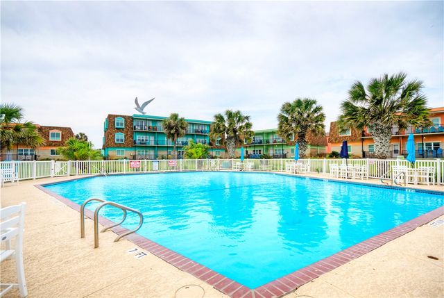 700 Island Retreat 47, Port Aransas, TX 78373