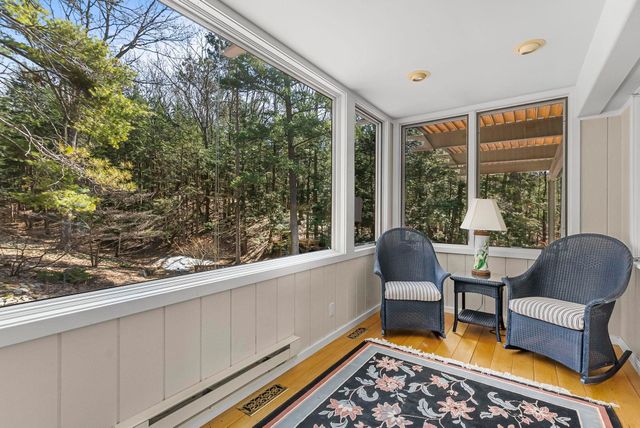 6644 Peninsula Drive, Traverse City, MI 49686