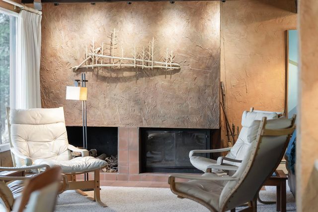 6644 Peninsula Drive, Traverse City, MI 49686