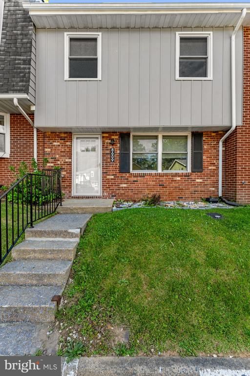 8609 HARRISON CT, Marshall, VA 20115