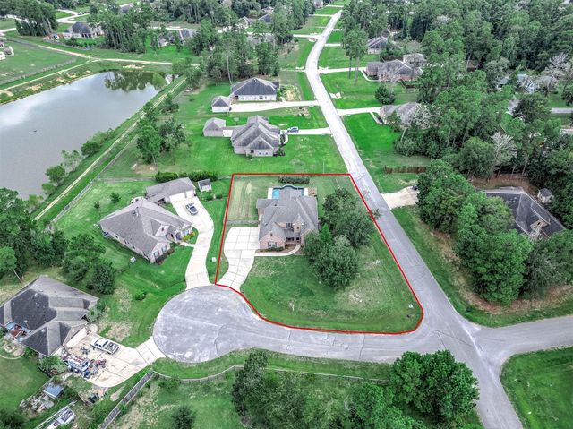 17607 Country Grove, Magnolia, TX 77355