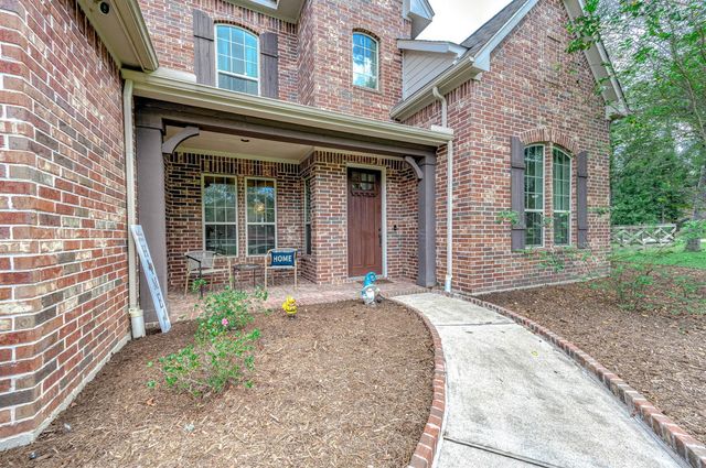 17607 Country Grove, Magnolia, TX 77355