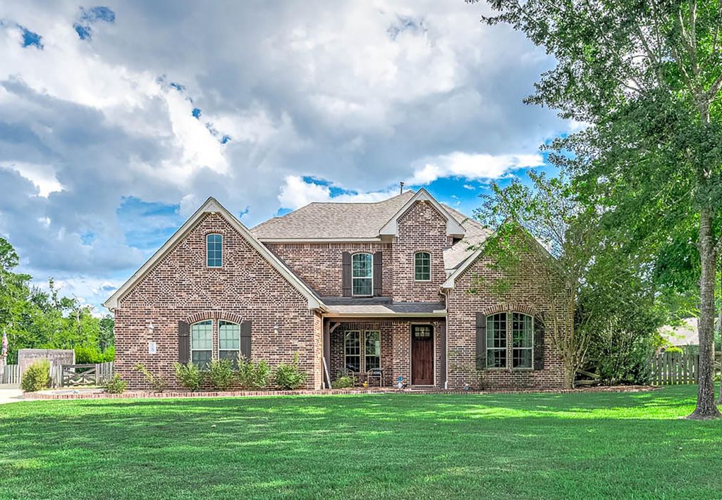 17607 Country Grove, Magnolia, TX 77355