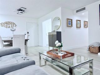 6000 NE 22nd Way 5C, Fort Lauderdale, FL 33308