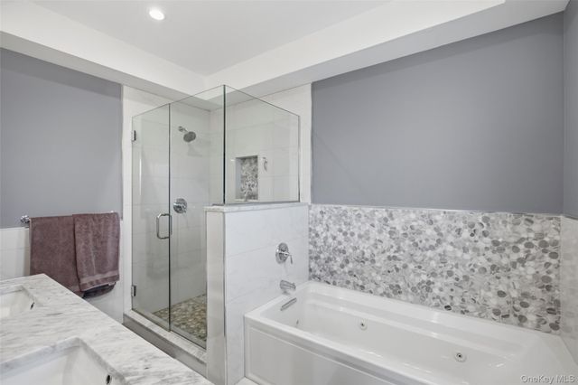 30 Berger Avenue, Amityville, NY 11701