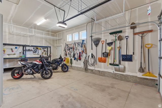 1096 VALLEY SAGE DR, Springville, UT 84663