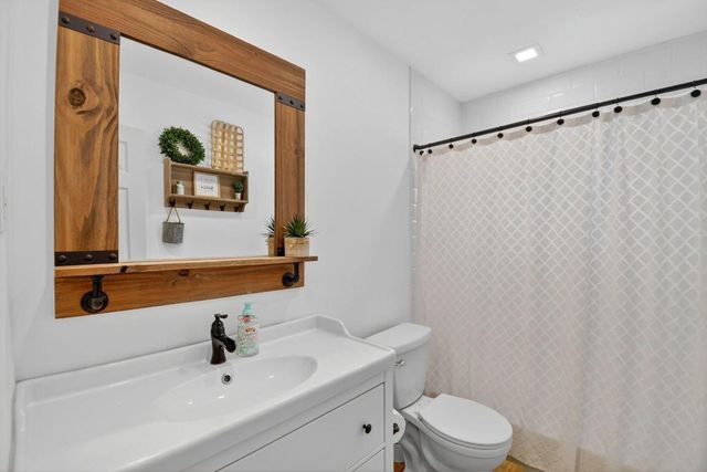 5511 Van Buren Street, Hollywood, FL 33021