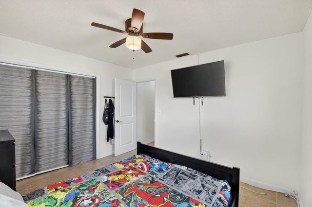 5511 Van Buren Street, Hollywood, FL 33021