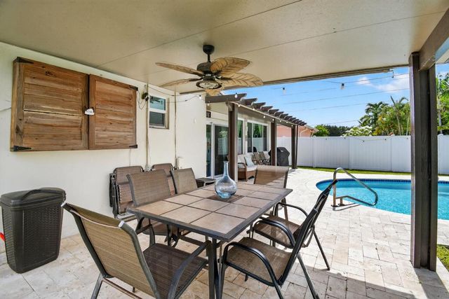 5511 Van Buren Street, Hollywood, FL 33021