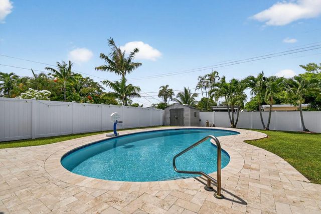 5511 Van Buren Street, Hollywood, FL 33021