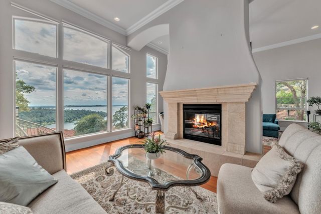 2070 Driftwood Cir, El Dorado Hills, CA 95762