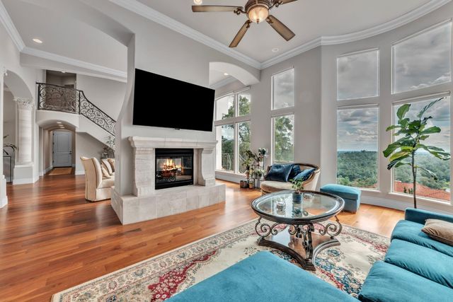 2070 Driftwood Cir, El Dorado Hills, CA 95762