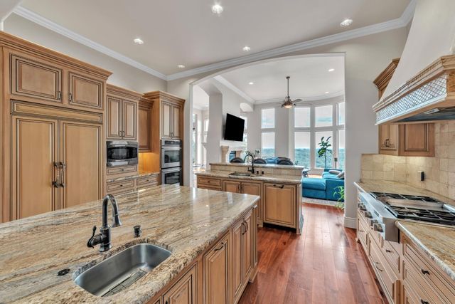 2070 Driftwood Cir, El Dorado Hills, CA 95762