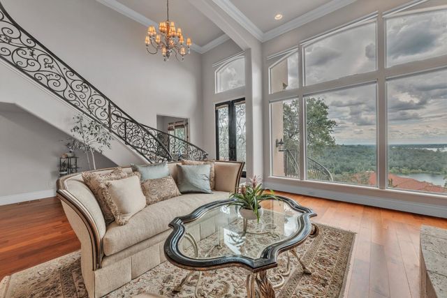 2070 Driftwood Cir, El Dorado Hills, CA 95762