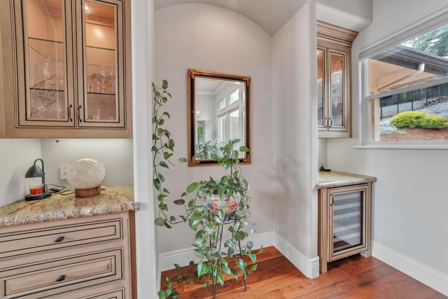 2070 Driftwood Cir, El Dorado Hills, CA 95762
