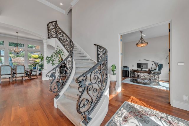 2070 Driftwood Cir, El Dorado Hills, CA 95762