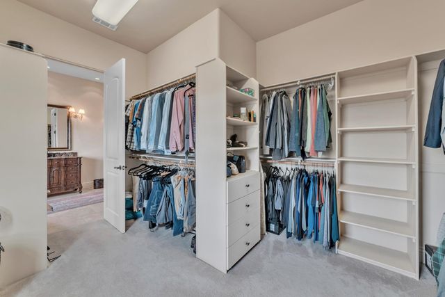 2070 Driftwood Cir, El Dorado Hills, CA 95762