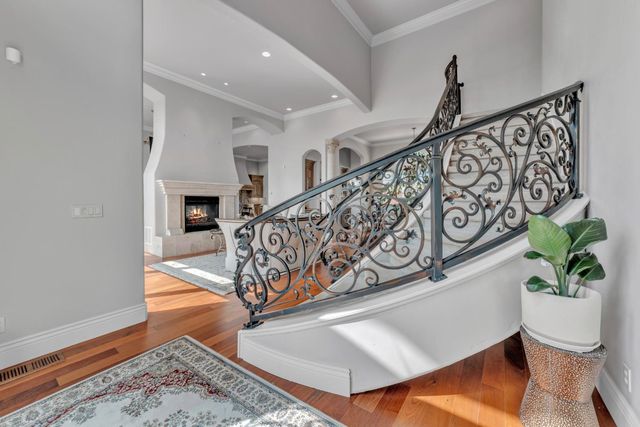 2070 Driftwood Cir, El Dorado Hills, CA 95762