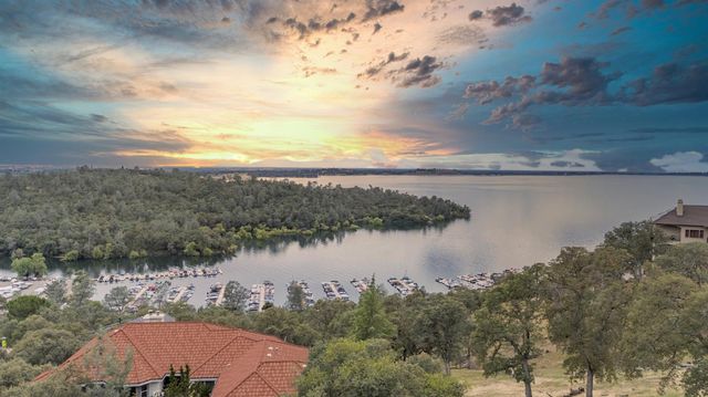2070 Driftwood Cir, El Dorado Hills, CA 95762