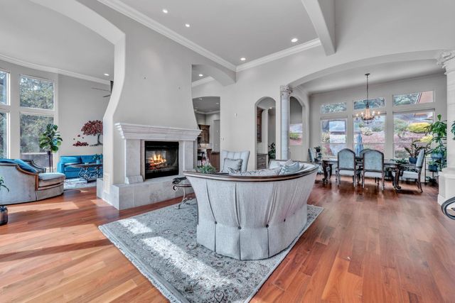 2070 Driftwood Cir, El Dorado Hills, CA 95762