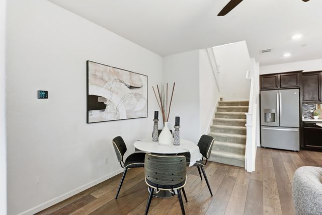 8900 Sheldon Terrace Ln, Elk Grove, CA 95758