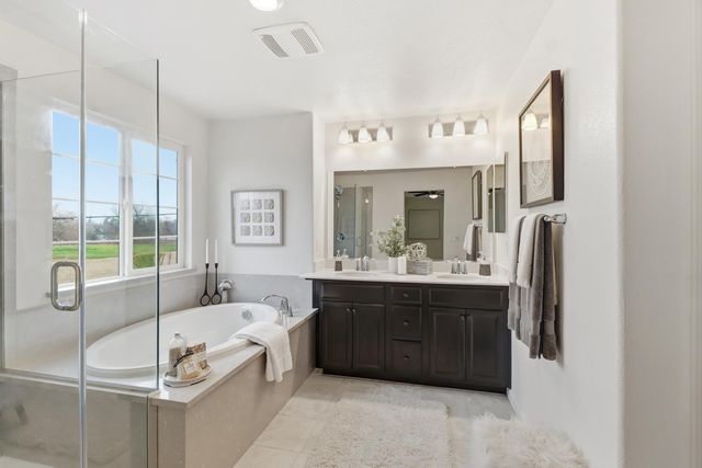 8900 Sheldon Terrace Ln, Elk Grove, CA 95758