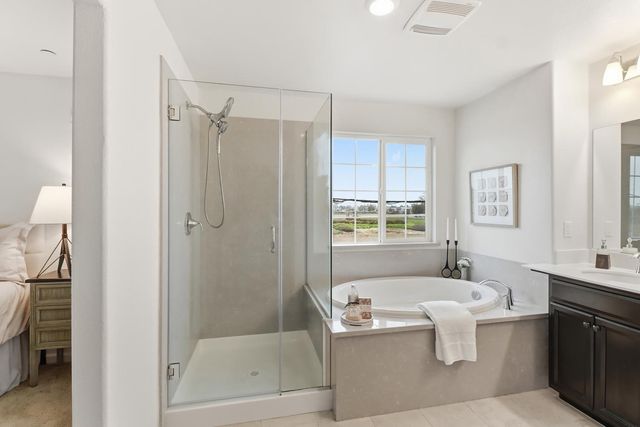 8900 Sheldon Terrace Ln, Elk Grove, CA 95758