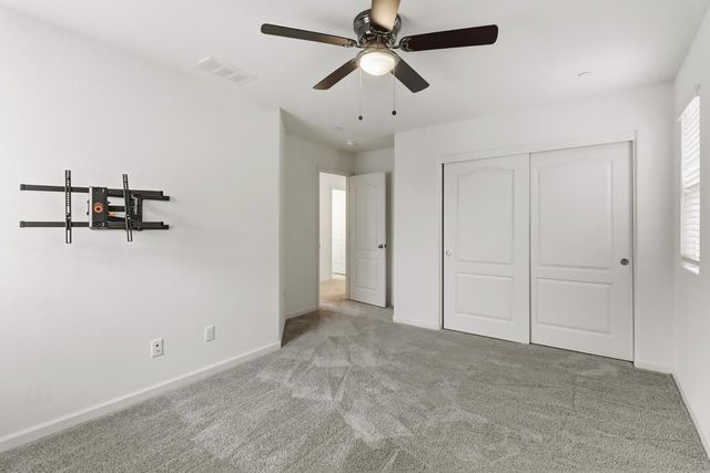 8900 Sheldon Terrace Ln, Elk Grove, CA 95758