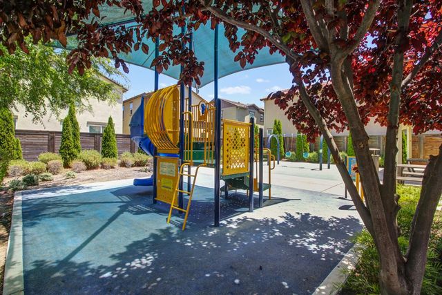 8900 Sheldon Terrace Ln, Elk Grove, CA 95758