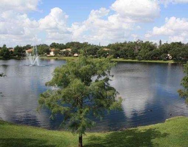 3700 N 56th Avenue 1033, Hollywood, FL 33021