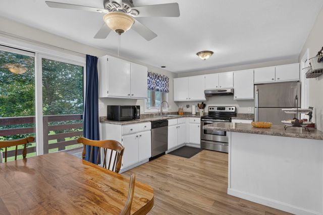 95 Harbor Ave Unit 5, Nashua, NH 03060
