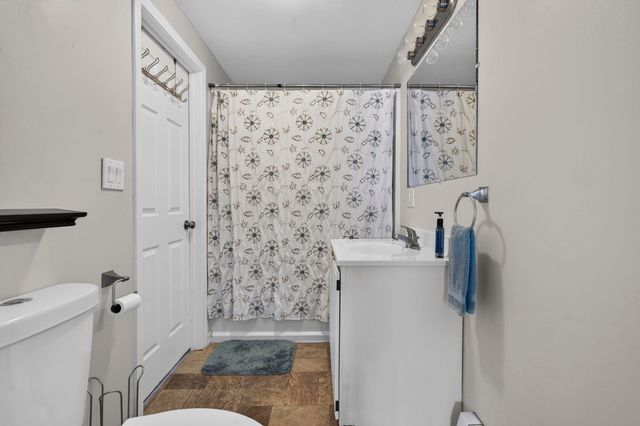 95 Harbor Ave Unit 5, Nashua, NH 03060