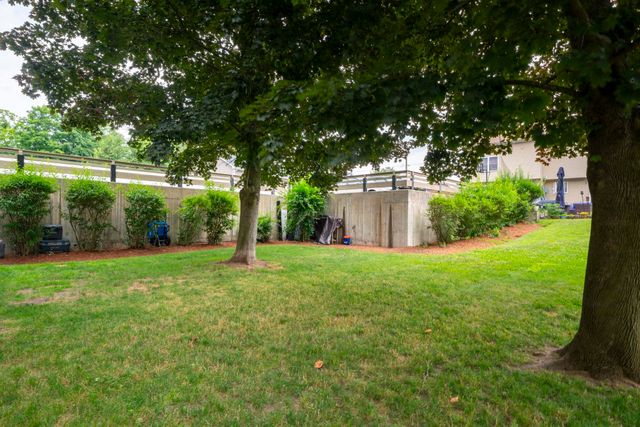 95 Harbor Ave Unit 5, Nashua, NH 03060