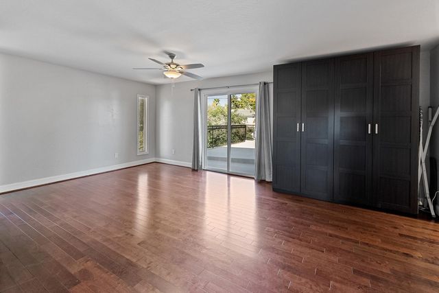 8464 N 7th Avenue, Phoenix, AZ 85021