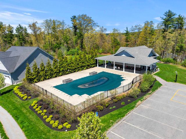 7 Catalpa Road, Salem, NH 03079