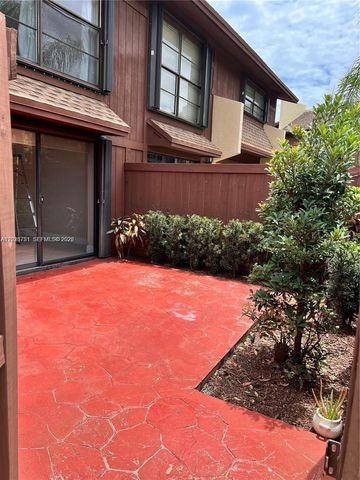 6251 SW 116th Pl G, Miami, FL 33173