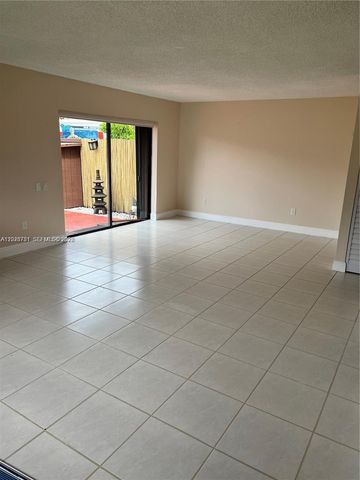 6251 SW 116th Pl G, Miami, FL 33173