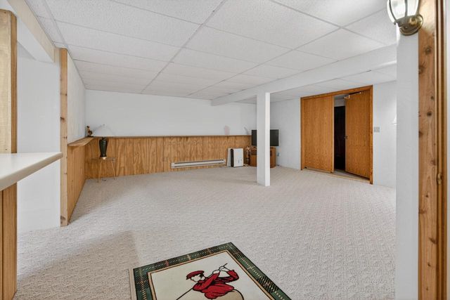 910 St. Andrews Old, Waterford, WI 53185