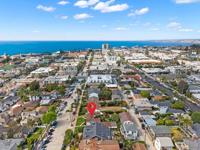 7409 Eads Ave, La Jolla, CA 92037