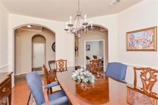 10711 Bowden Chase Drive, Spring, TX 77379