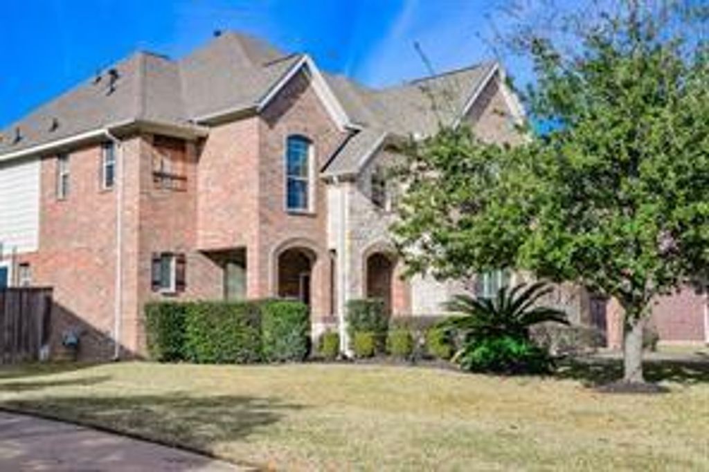 10711 Bowden Chase Drive, Spring, TX 77379