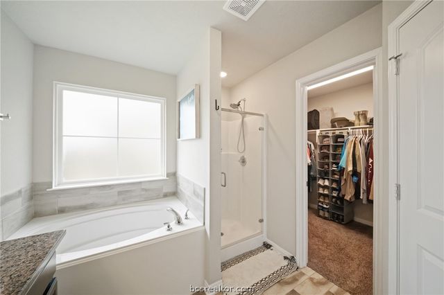 203 36th Ridge, Caldwell, TX 77836