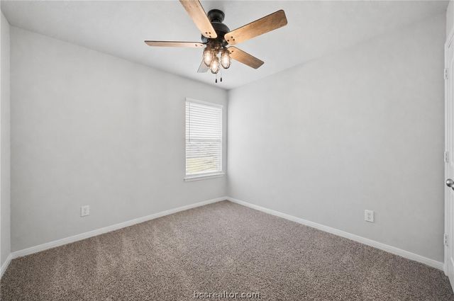203 36th Ridge, Caldwell, TX 77836