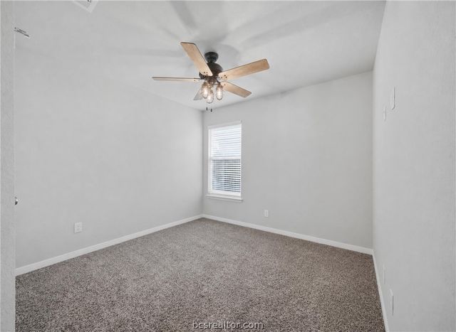 203 36th Ridge, Caldwell, TX 77836