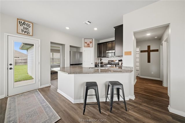 203 36th Ridge, Caldwell, TX 77836