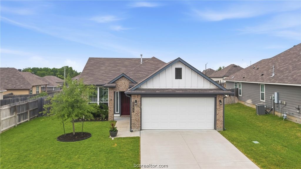 203 36th Ridge, Caldwell, TX 77836 — photo 3