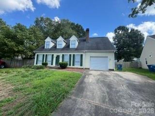 8417 Pinstripe Lane, Charlotte, NC 28227